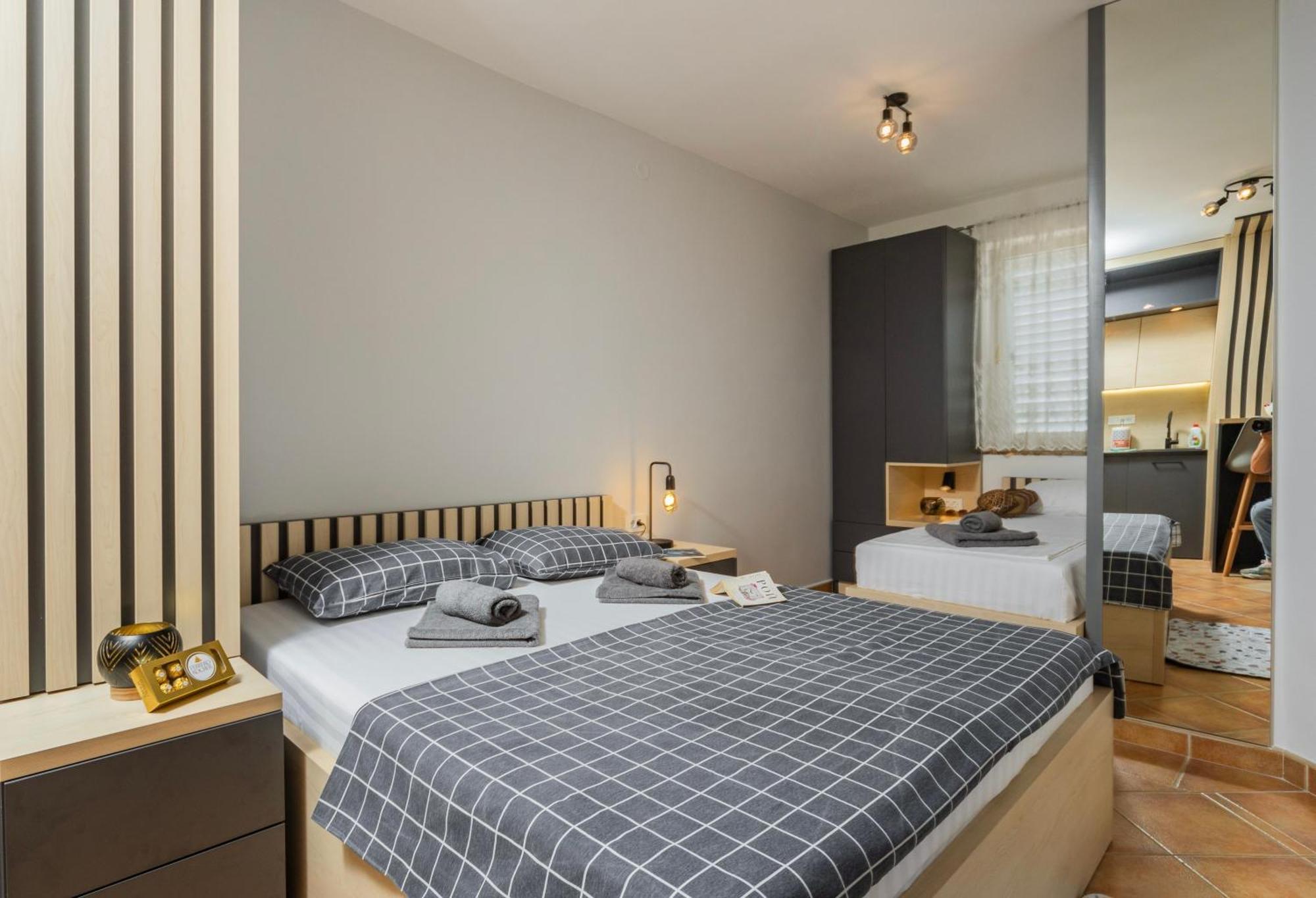 Adzic Apartments Budva Bagian luar foto