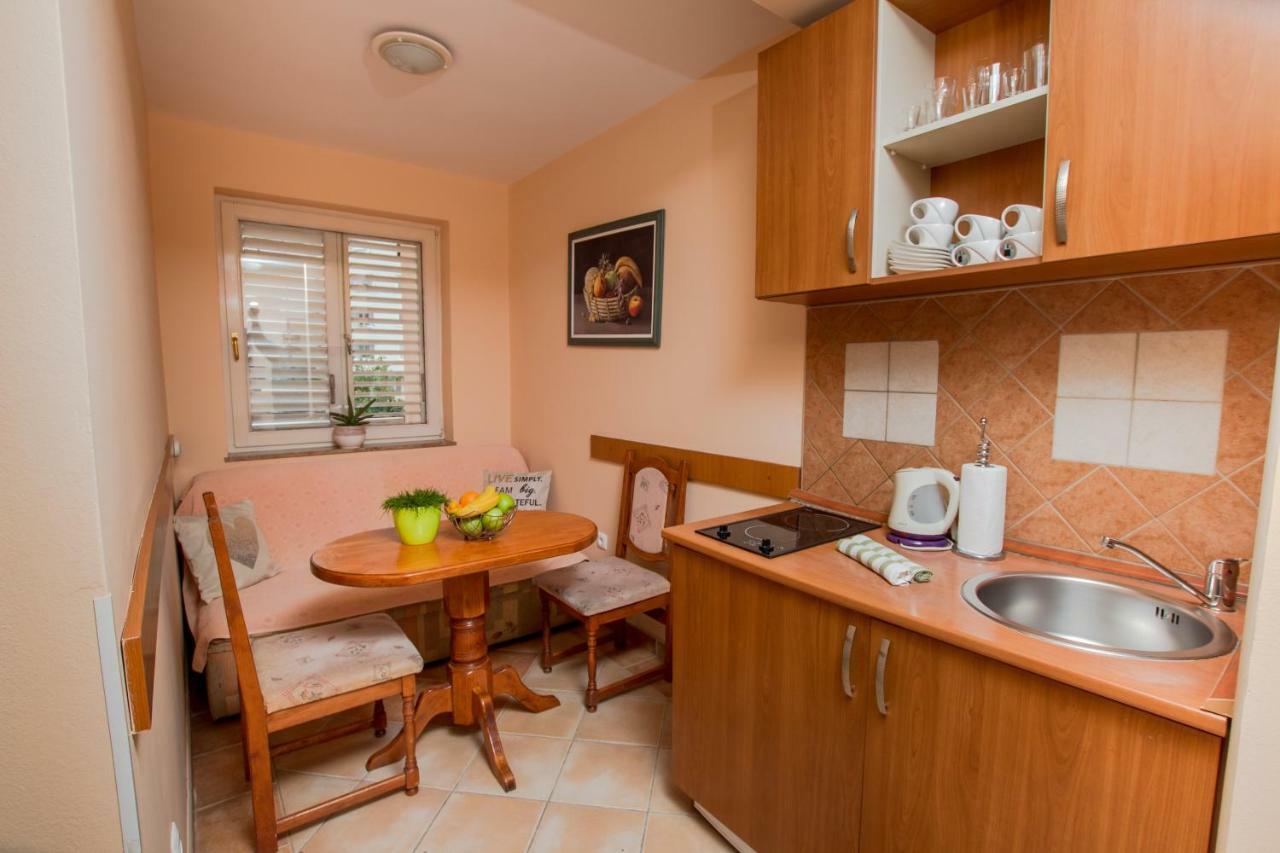 Adzic Apartments Budva Bagian luar foto
