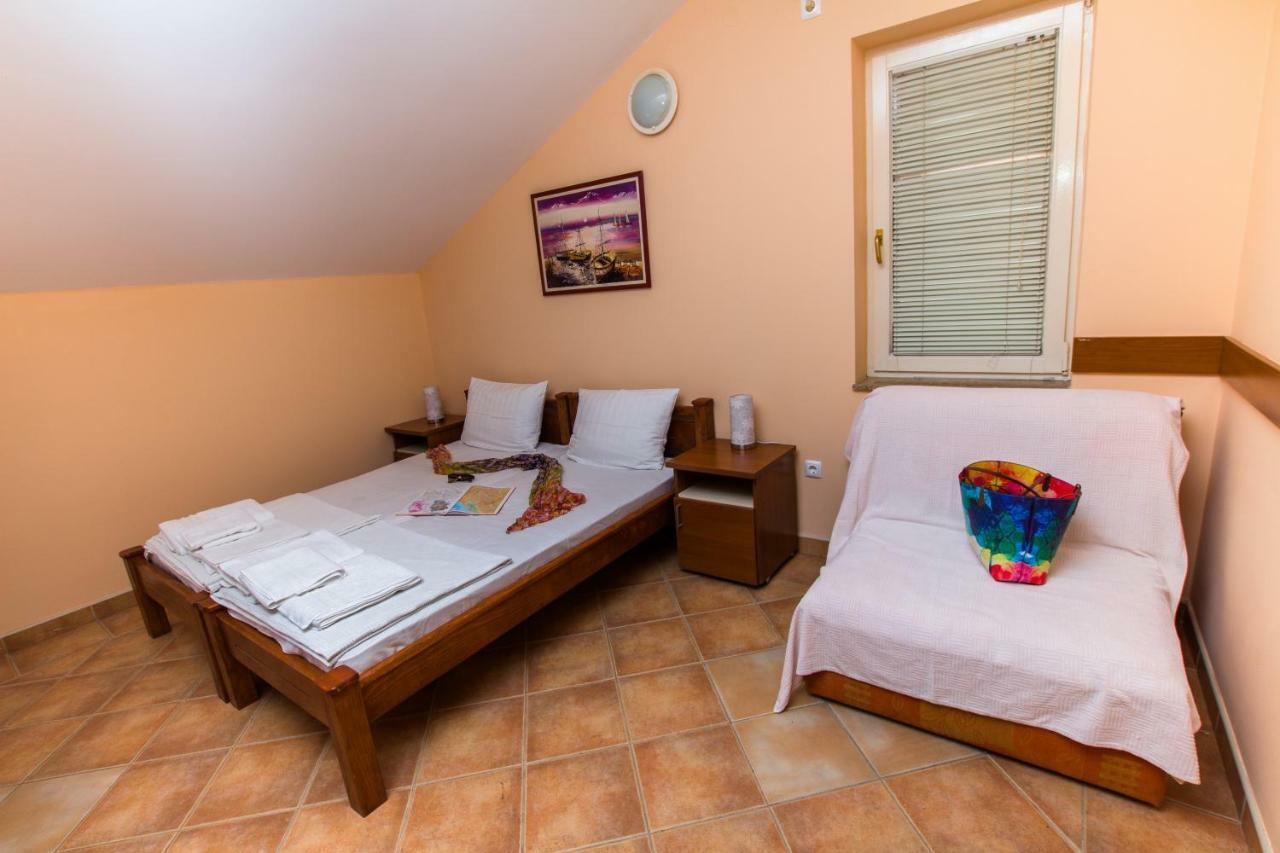 Adzic Apartments Budva Bagian luar foto